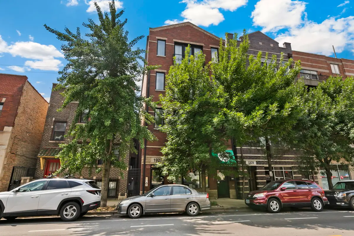 1927 W Belmont Avenue #3, Chicago, IL 60657 - #1