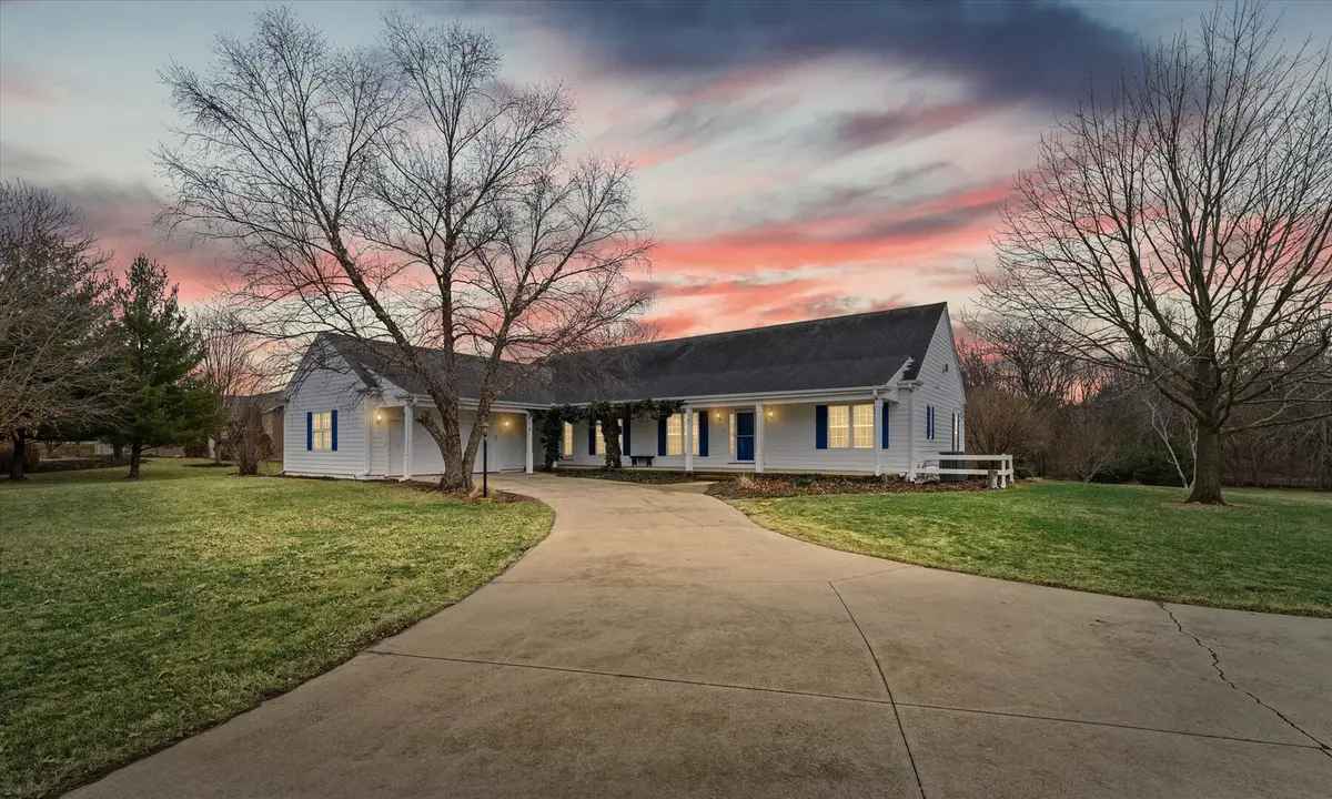 17 Long Grove Drive, Monticello, IL 61856 - #1