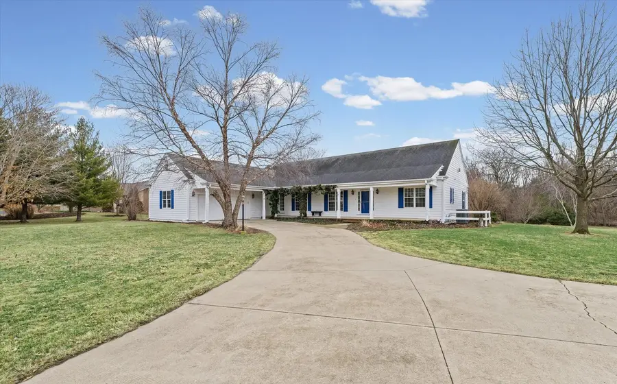 17 Long Grove Drive, Monticello, IL 61856 - #3