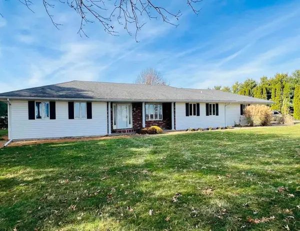 17830 E 1600th Street, Bushnell, IL 61422