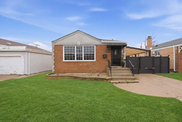 8213 S Kildare Avenue S, Chicago, IL 60652