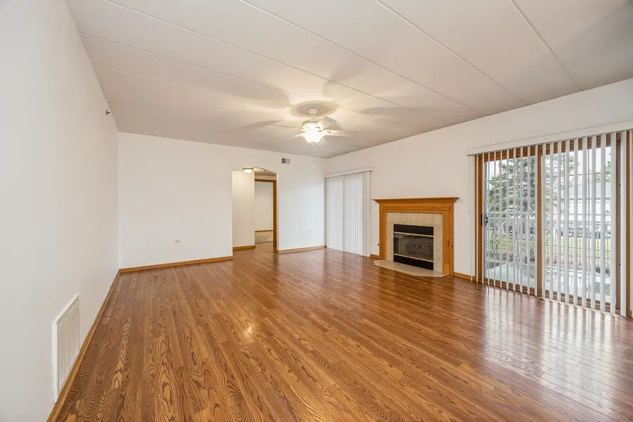 11555 Settlers Pond Way #1A, Orland Park, IL 60467 - #3