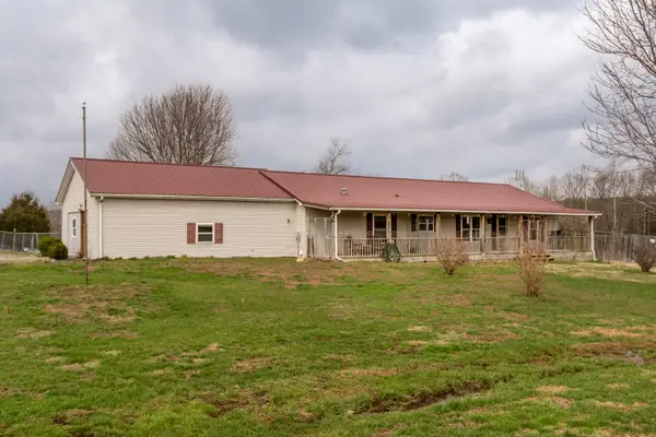 147 Hazel Road, Simpson, IL 62985