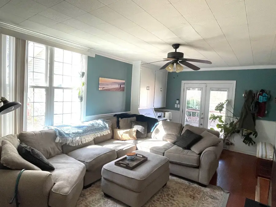 504 N Billy Bryan Street, Carbondale, IL 62901 - #3