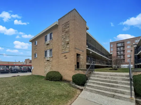 1509 Brown Street #11E, Des Plaines, IL 60016
