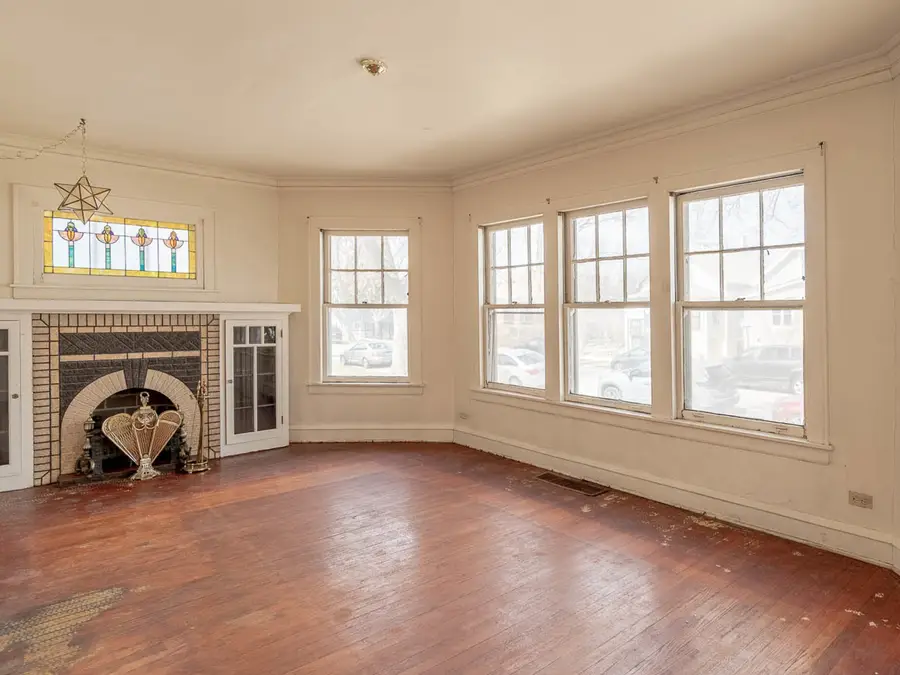 5641 W Patterson Avenue, Chicago, IL 60634 - #3