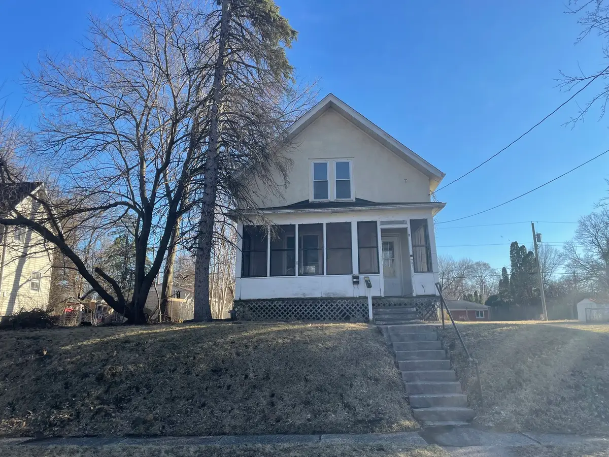 3116 11th Avenue C, Moline, IL 61265 - #1