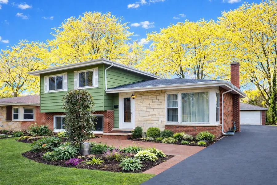 1033 Kenton Road, Deerfield, IL 60015 - #2