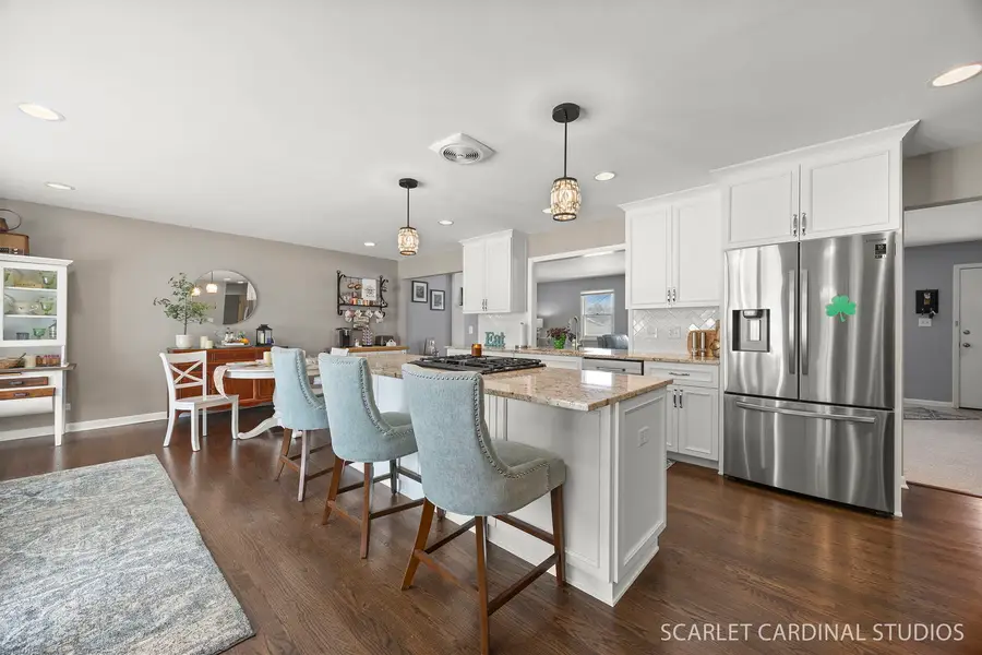 5 Chase Court, Lombard, IL 60148 - #3