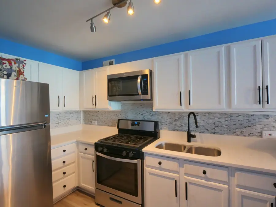 6700 S South Shore Drive #18K, Chicago, IL 60649 - #2