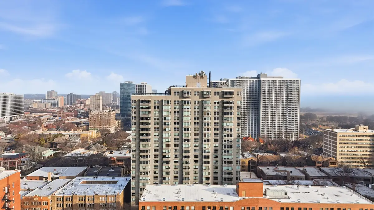 720 W Gordon Terrace #11A, Chicago, IL 60613 - #1