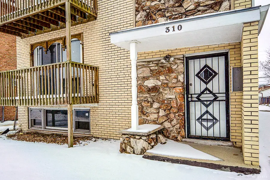 310 Yates Avenue, Calumet City, IL 60409 - #3