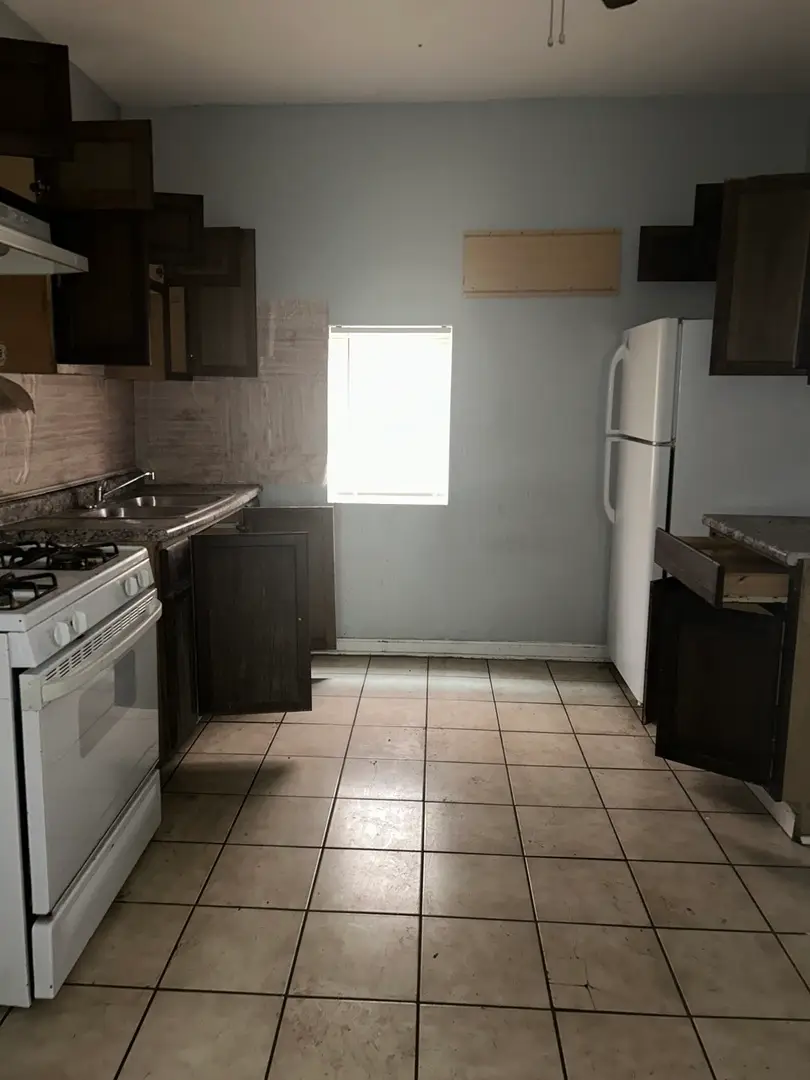 Address Withheld By Seller, Chicago, IL 60636 - #3