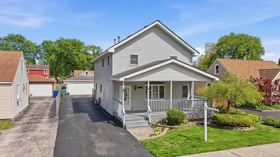 9637 Rutherford Avenue, Oak Lawn, IL 60453 - #2