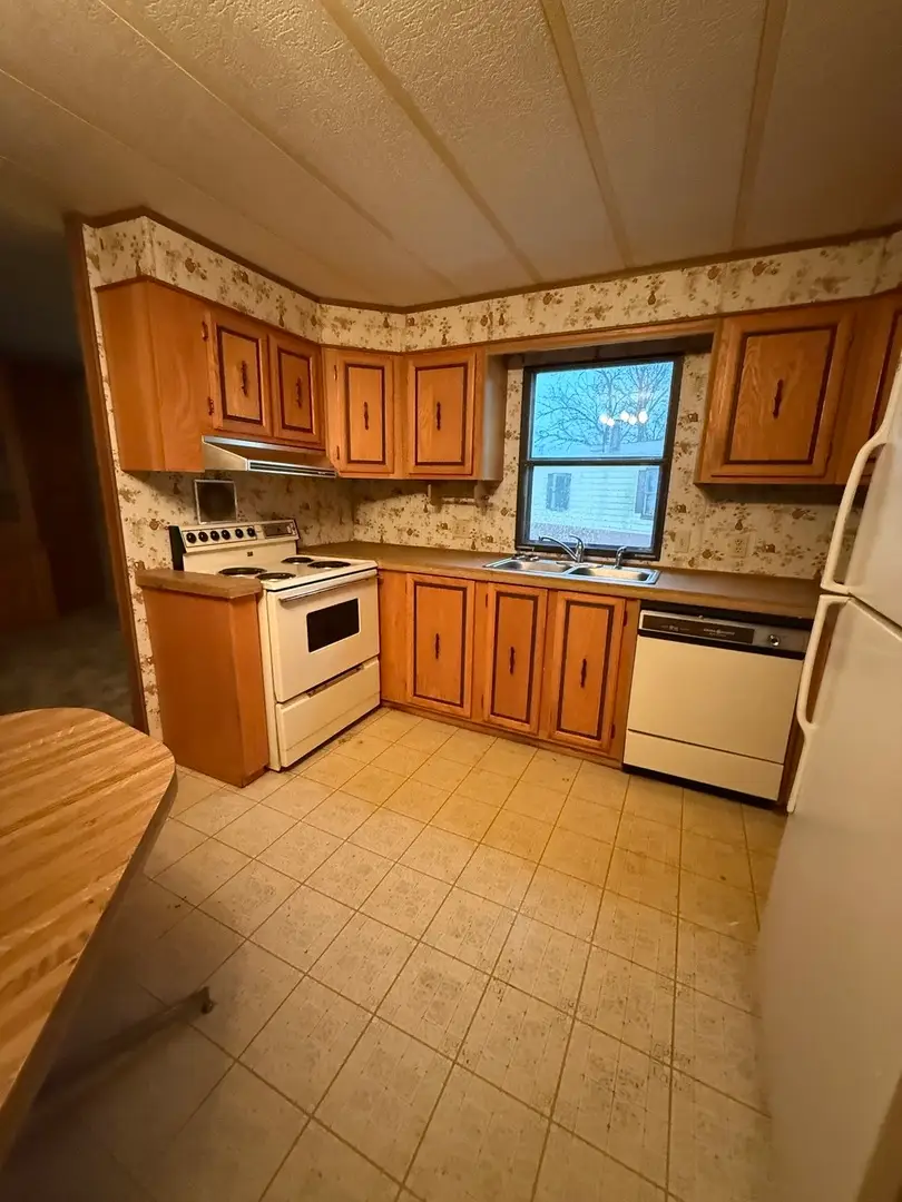 602 Tanglewood Road, Matteson, IL 60443 - #2