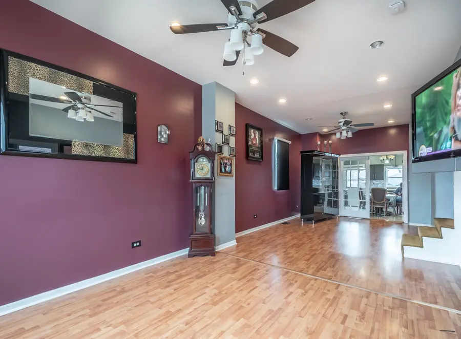 3024 East Avenue, Berwyn, IL 60402 - #3