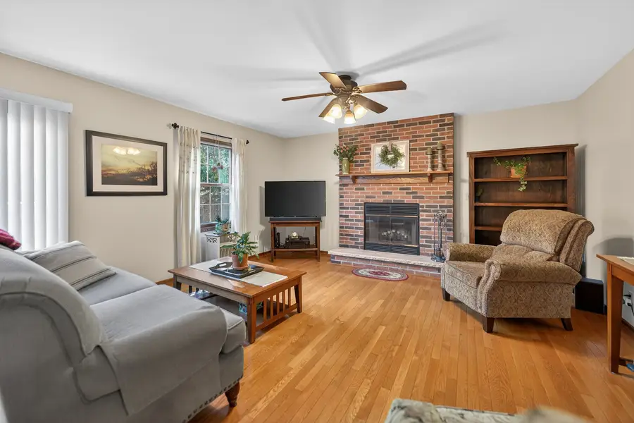 1524 John Street, Sycamore, IL 60178 - #3