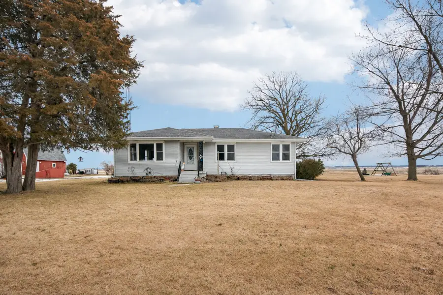 9610 S Swell Road, Kinsman, IL 60437 - #3