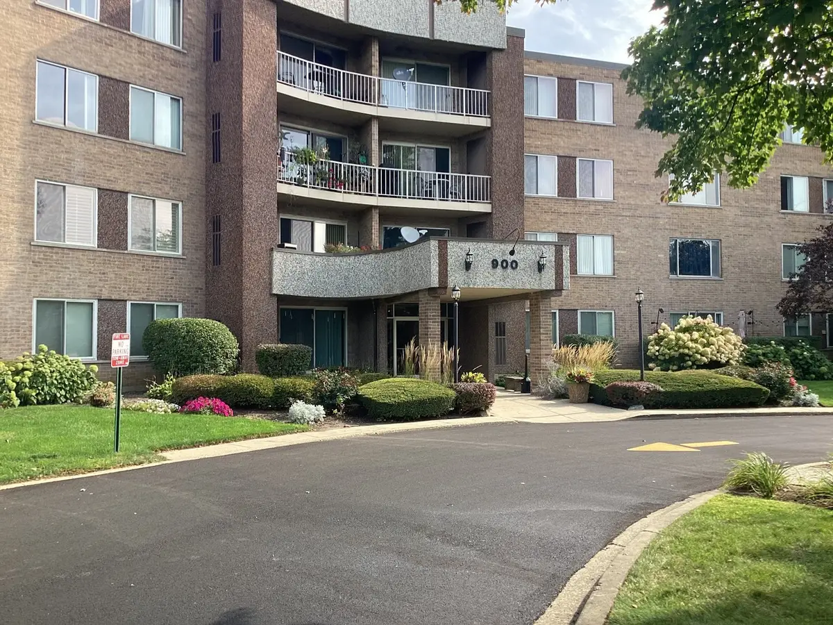 900 E Wilmette Road #218, Palatine, IL 60074 - #1