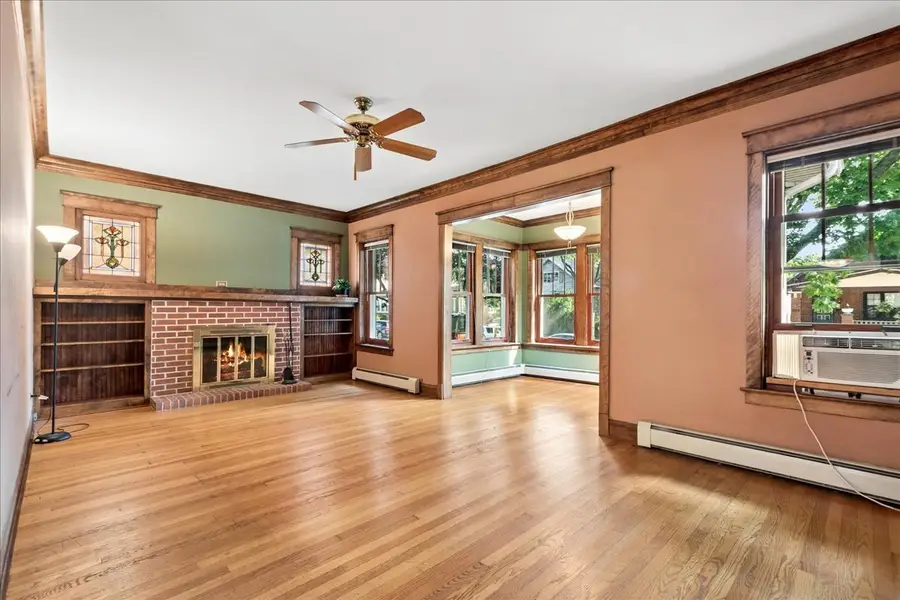 5812 N Fairfield Avenue, Chicago, IL 60659 - #2