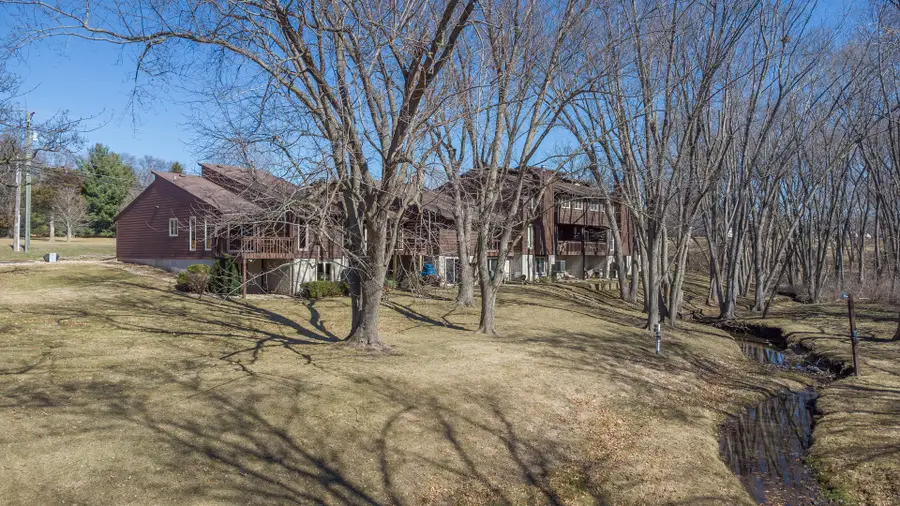 2917 Brookview Drive #1, Freeport, IL 61032 - #2