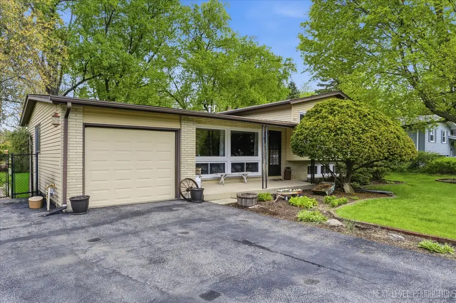 29W454 Ray Avenue, West Chicago, IL 60185 - #3