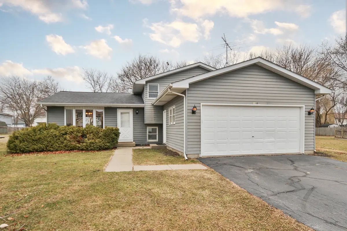 380 Johelia Trail, Antioch, IL 60002 - #1