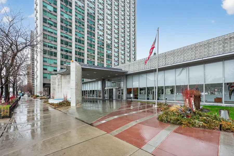 3600 N Lake Shore Drive #1120, Chicago, IL 60613 - #2