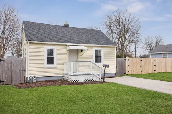 557 Howard Avenue, Aurora, IL 60506