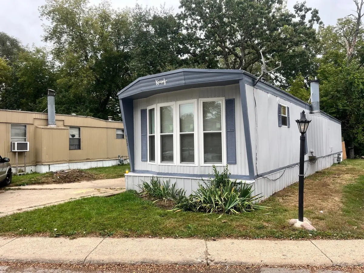 38455 N Sheridan Road #732, Beach Park, IL 60087 - #1