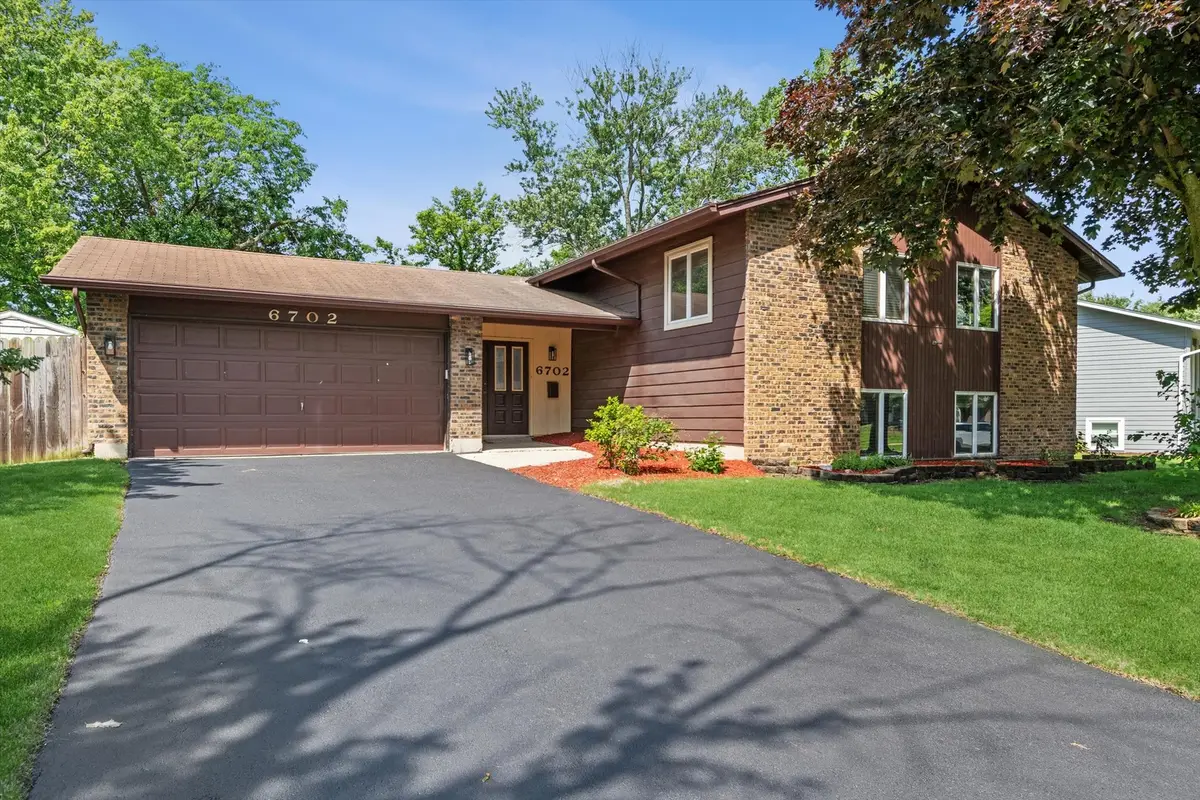 6702 Pershing Court, Woodridge, IL 60517 - #1
