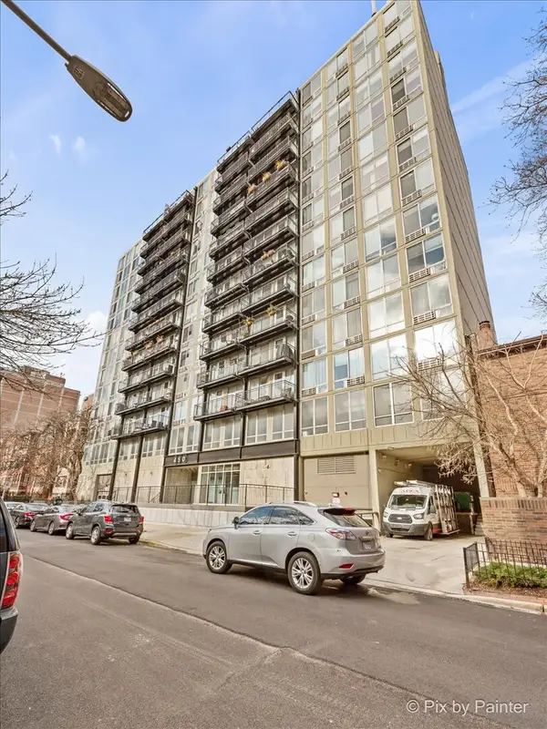 450 W Briar Place #3H, Chicago, IL 60657