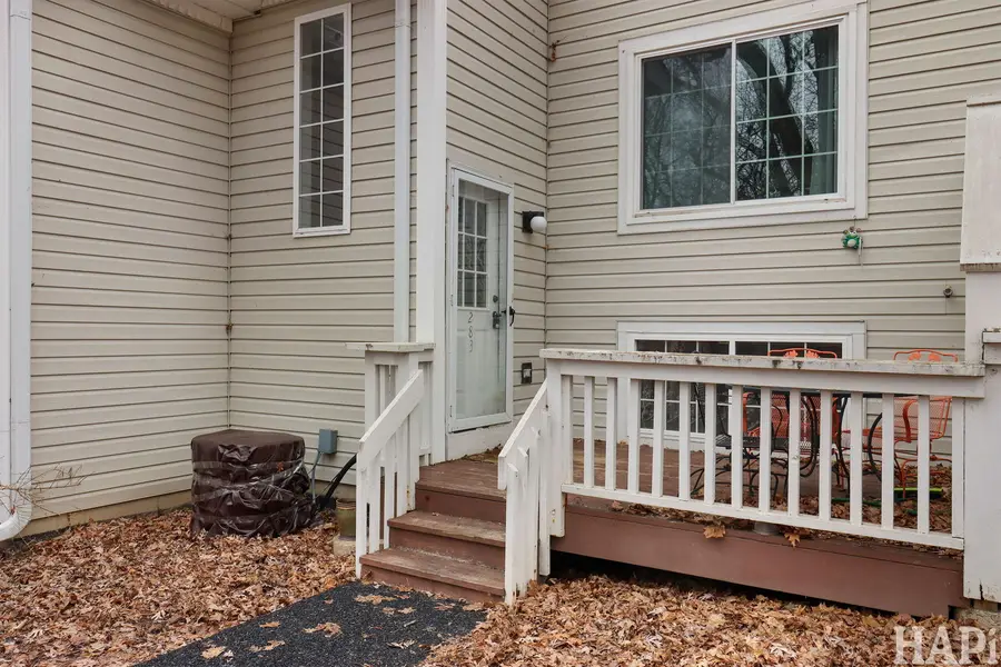 283 W Whispering Oaks Lane, Round Lake, IL 60073 - #3