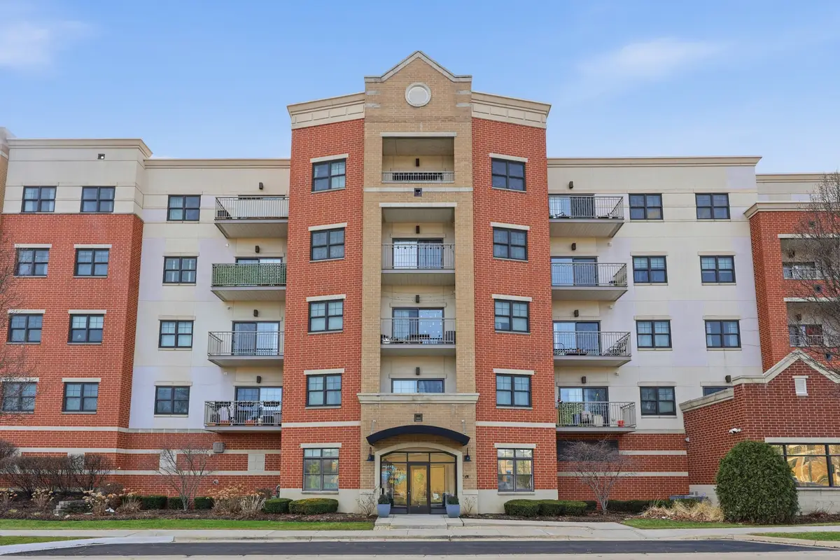 14 S Prospect Street #402, Roselle, IL 60172 - #1