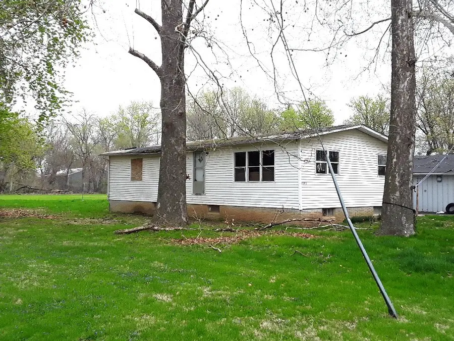 1803 Jackson Street, Keithsburg, IL 61442 - #2