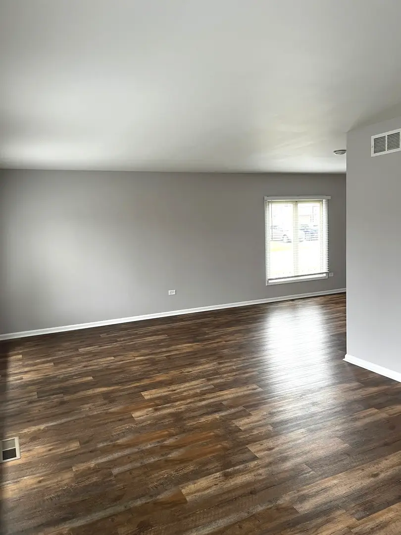 538 Blackstone Avenue, Glenwood, IL 60425 - #2