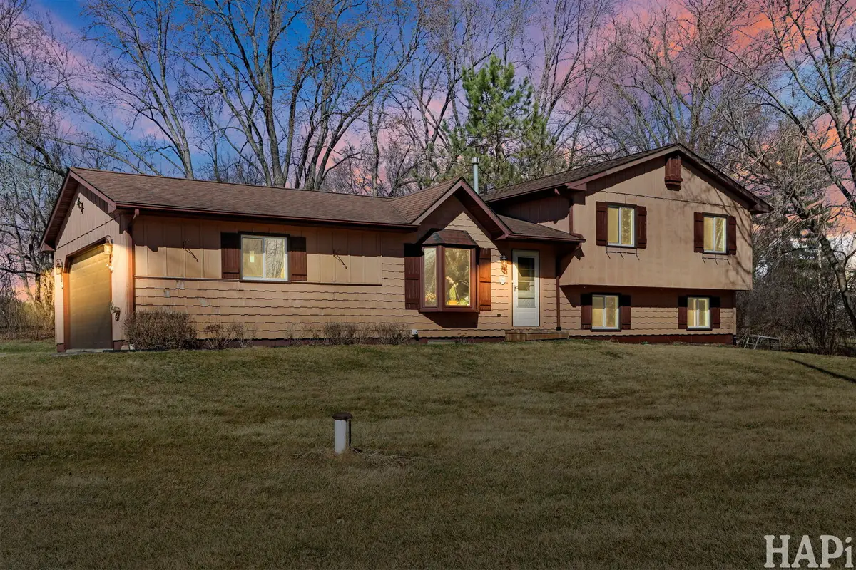 27236 W Northwest Highway, Barrington, IL 60010 - #1