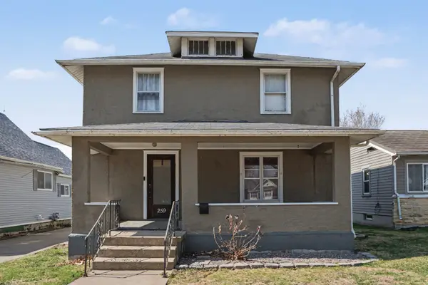 259 16th Place, Clinton, IA 52732