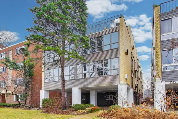 2726 Central Street #3A, Evanston, IL 60201