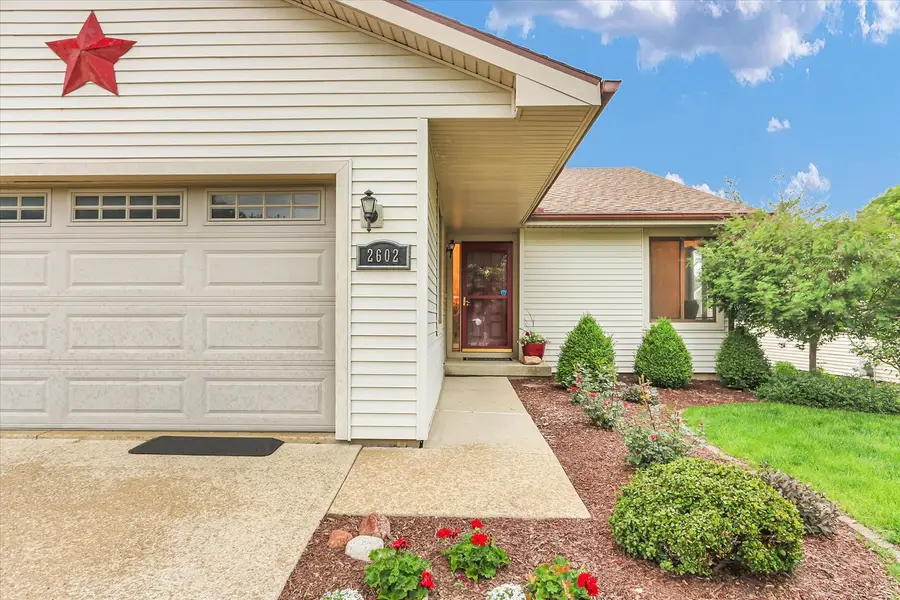 2602 Covington Drive, Champaign, IL 61822 - #2