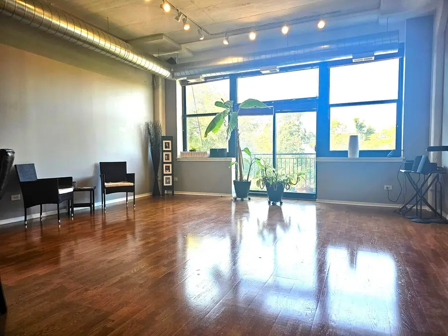2323 W Pershing Road #230, Chicago, IL 60609 - #3