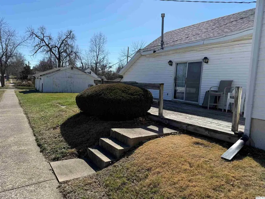 1930 Adams, Quincy, IL 62301 - #2