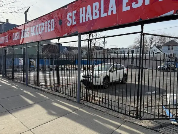 2730 N Western Avenue, Chicago, IL 60647