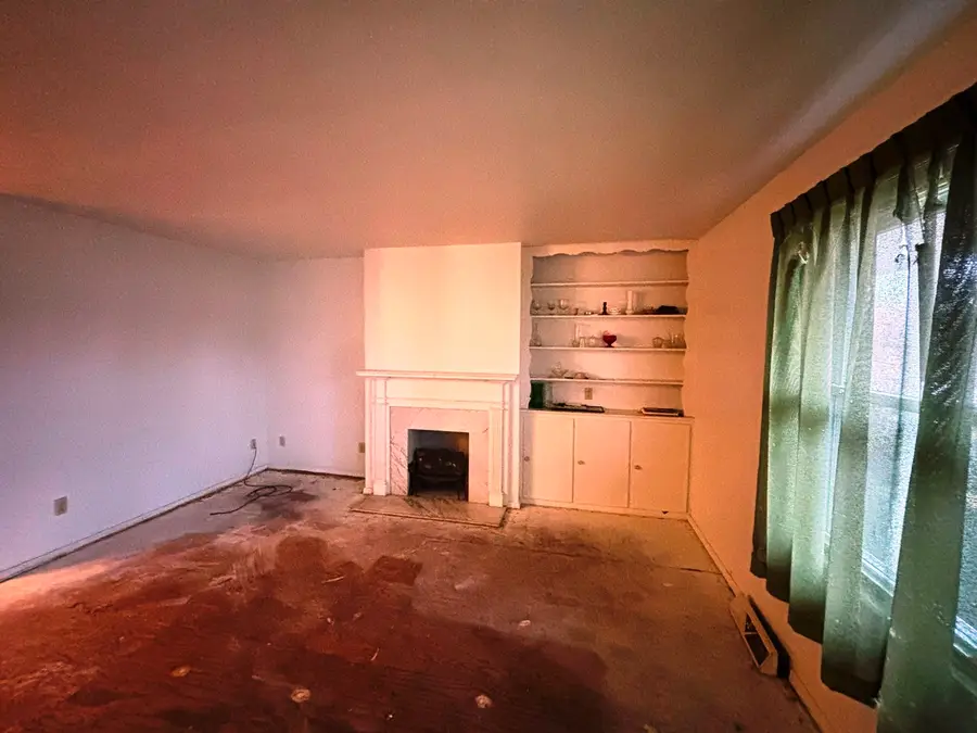 1022 W Boone Street, Salem, IL 62881 - #2