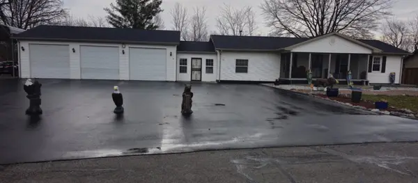 602 W William Street, Sesser, IL 62884