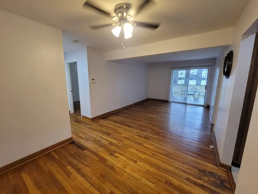 9588 Terrace Place #1F, Des Plaines, IL 60016 - #2