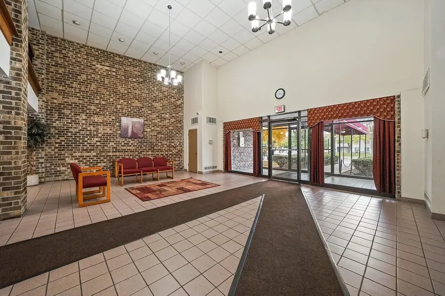 1463 Mercury Drive #203, Schaumburg, IL 60193 - #2