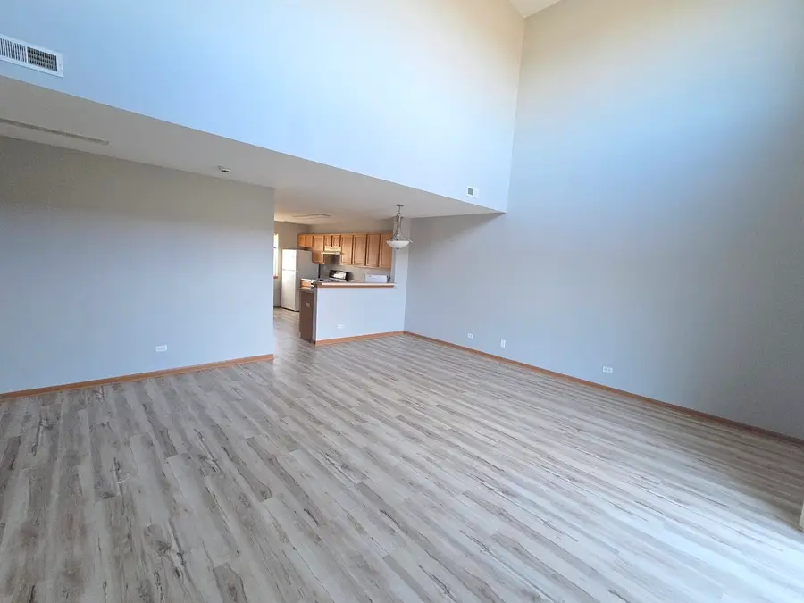 1633 W Chrysler Drive #1633, Belvidere, IL 61008 - #2