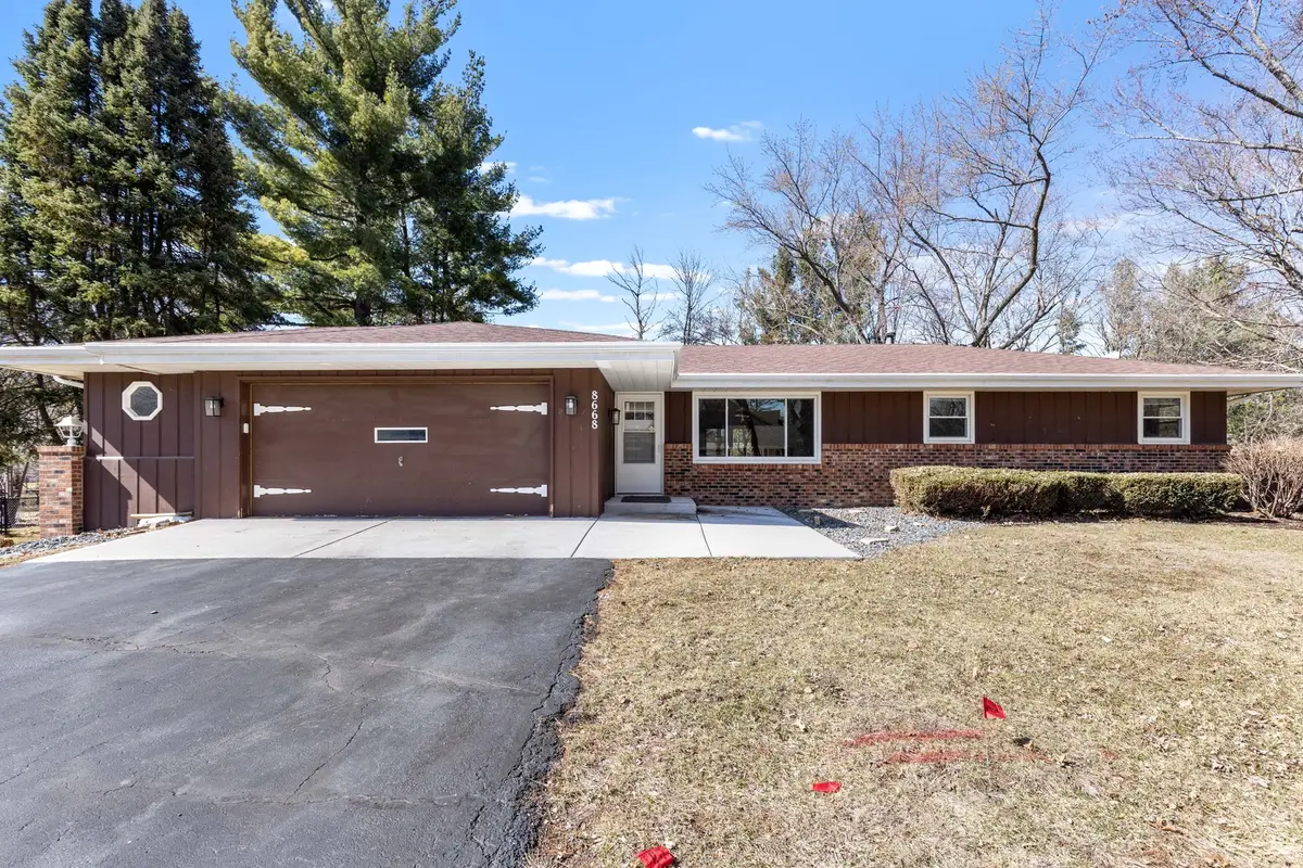 8668 Yosemite Drive, Byron, IL 61010 - #1