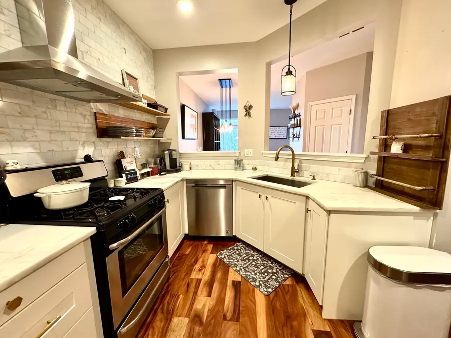 83 Keeneland Court, Grayslake, IL 60030 - #3